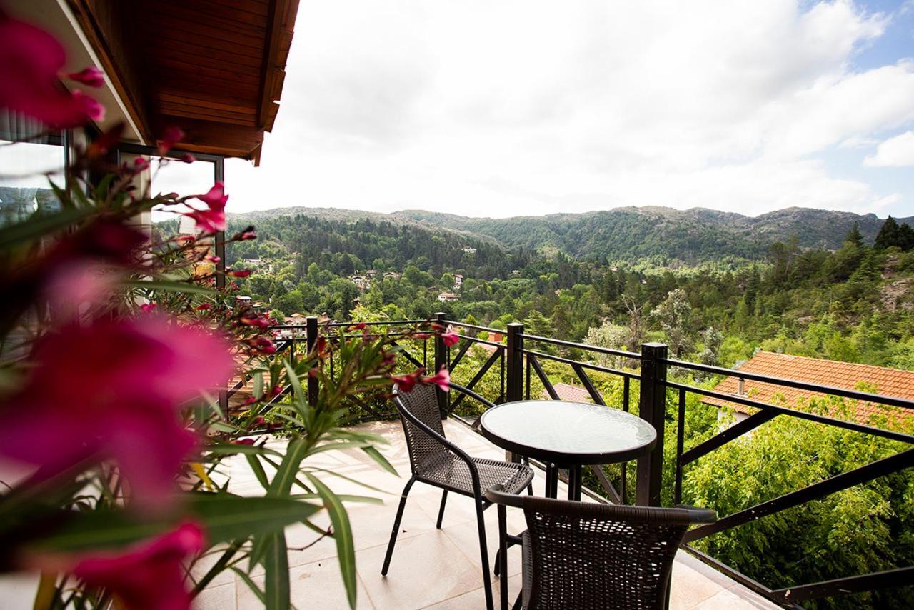 Suites Alithue La Cumbrecita Exteriör bild
